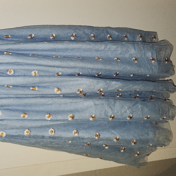 Shein beautiful baby blue daisy shirred frill mesh midi dress size Small - Picture 4 of 7